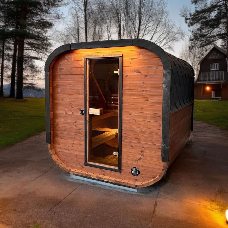 Camilla 3–4 Person Traditional Outdoor Sauna Complete Kit