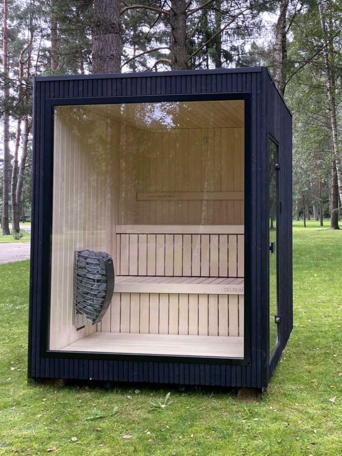 Celsium Jonas Classic 4 Person Outdoor Sauna