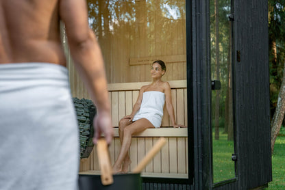 Celsium Jonas Classic 4 Person Outdoor Sauna