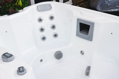 Equinox EQ130 Lite 4 Person Hot Tub 13 Amp