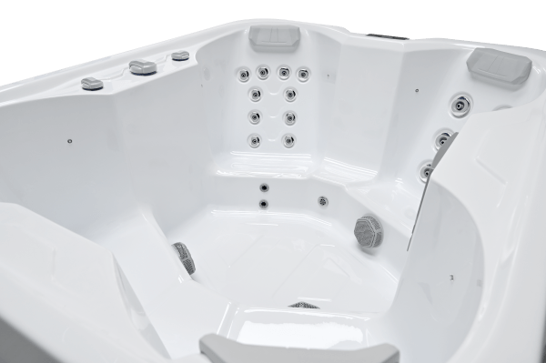 Equinox EQ130 Lite 4 Person Hot Tub 13 Amp
