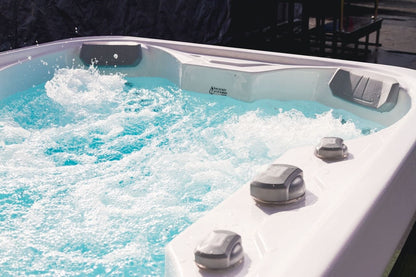 Equinox EQ130 Lite 4 Person Hot Tub 13 Amp