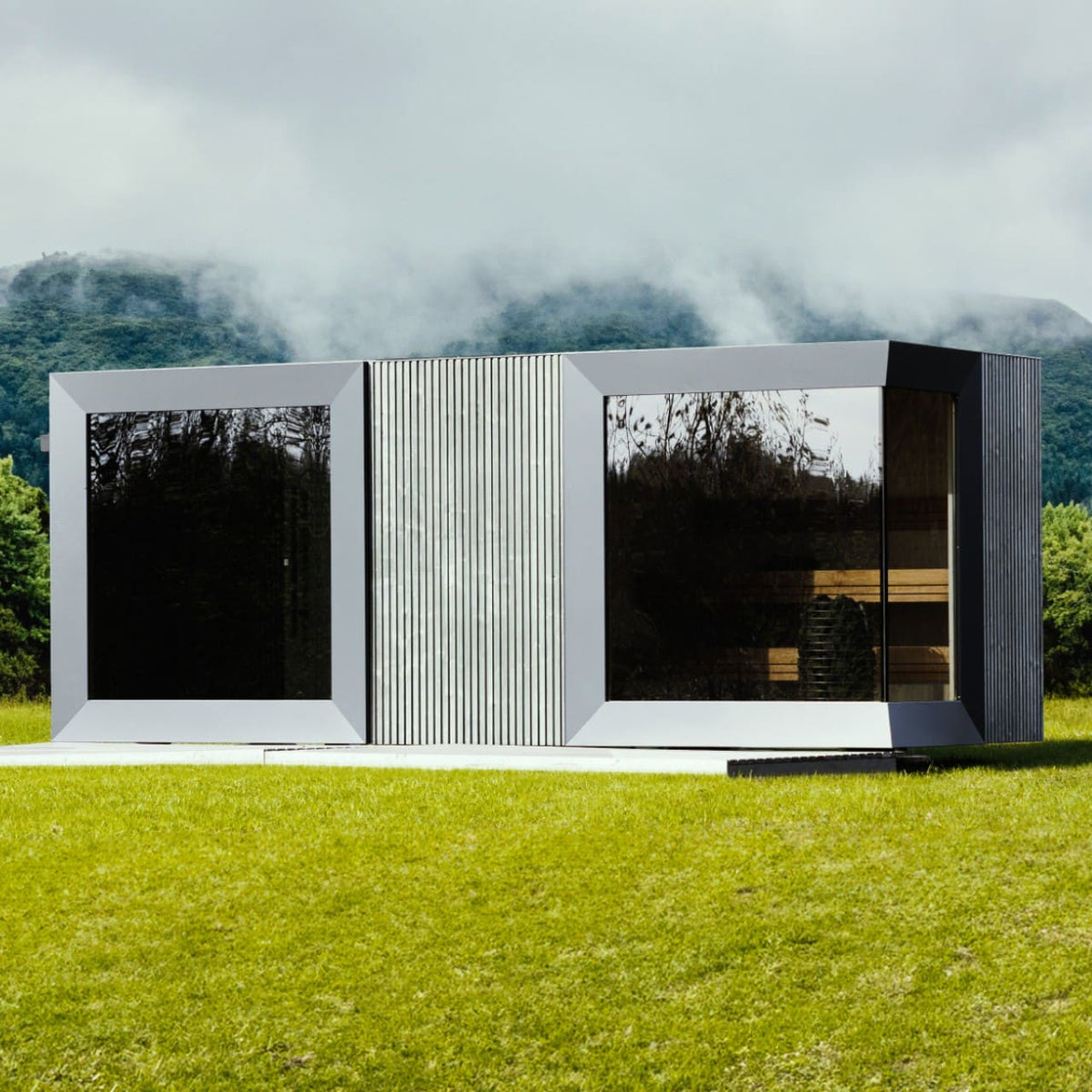 Genevas St Moritz 5 Person Outdoor Sauna with Shower Room