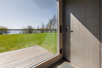 Genevas St Moritz 5 Person Outdoor Sauna with Shower Room