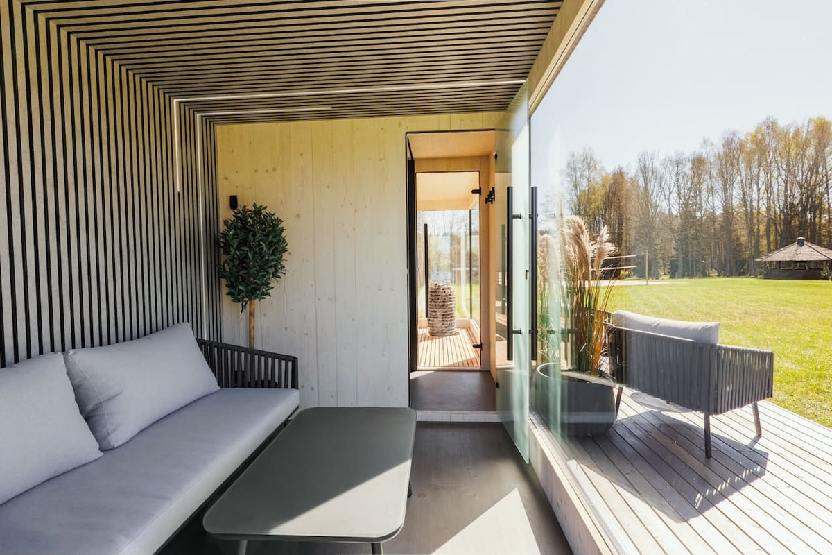 Genevas St Moritz 5 Person Outdoor Sauna with Shower Room