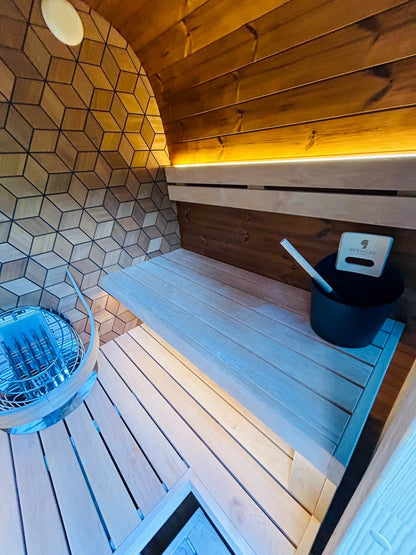 Leil® Black Cube Premium 4–6 Person Outdoor Sauna Kit