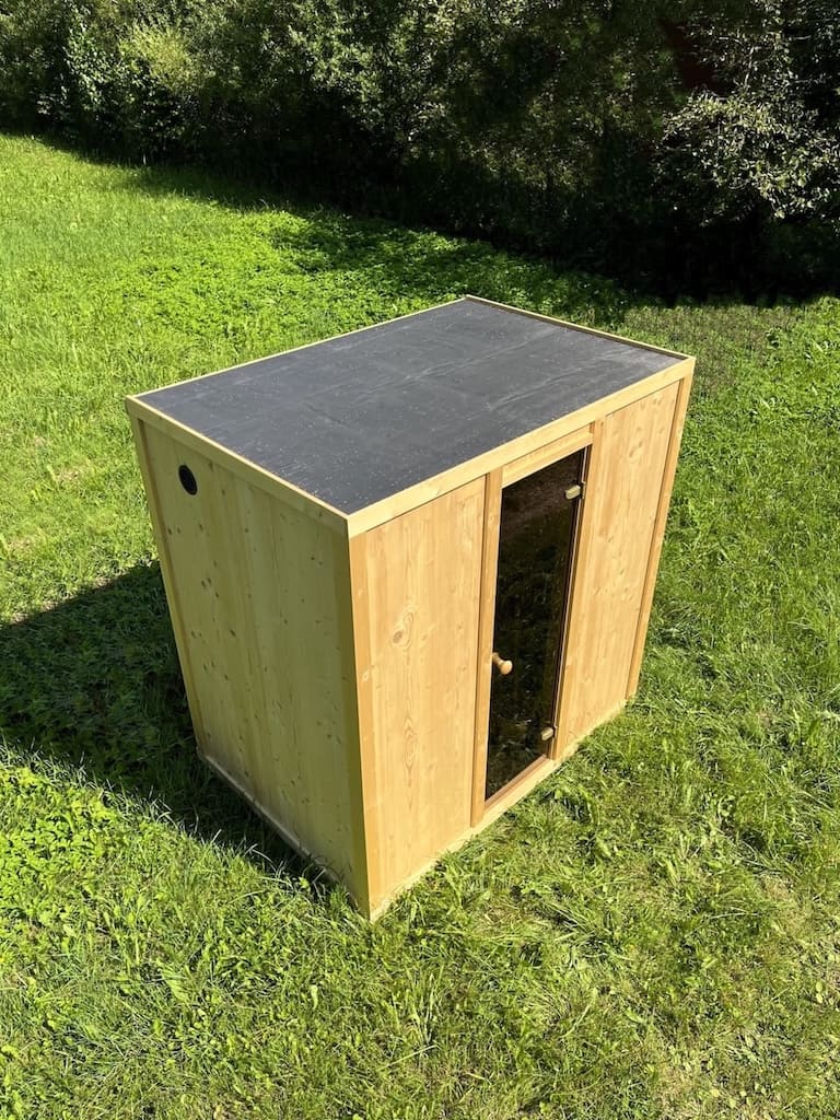 Modus Outdoor Sauna 3-4 Person with Harvia Cilindro PC70 Heater and Stones - Kit
