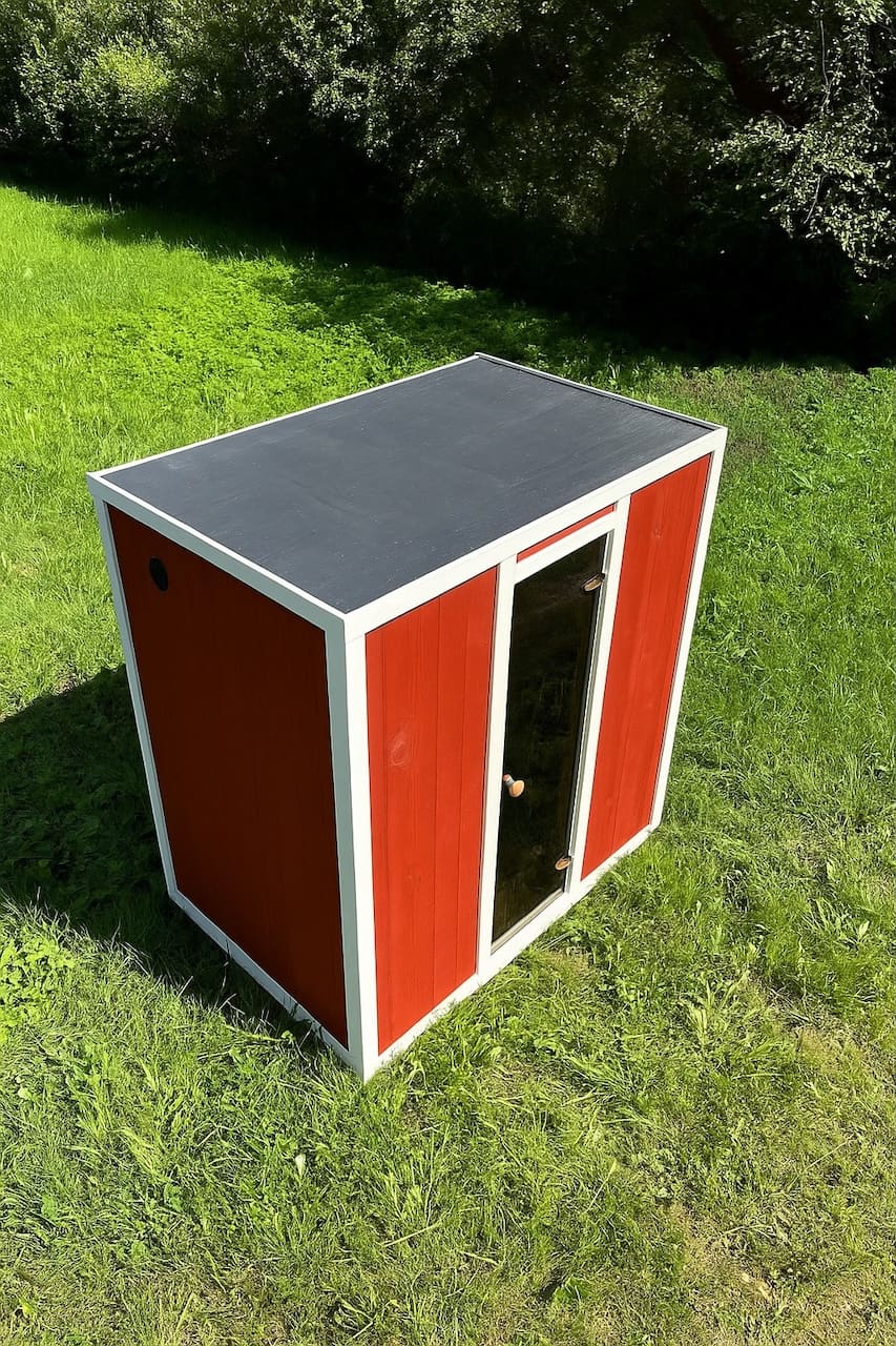 Modus Outdoor Sauna 3-4 Person with Harvia Cilindro PC70 Heater and Stones - Kit
