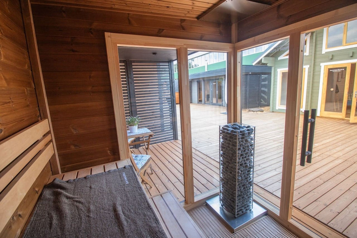 Leil® Patio S Plus 4 Person Outdoor Sauna
