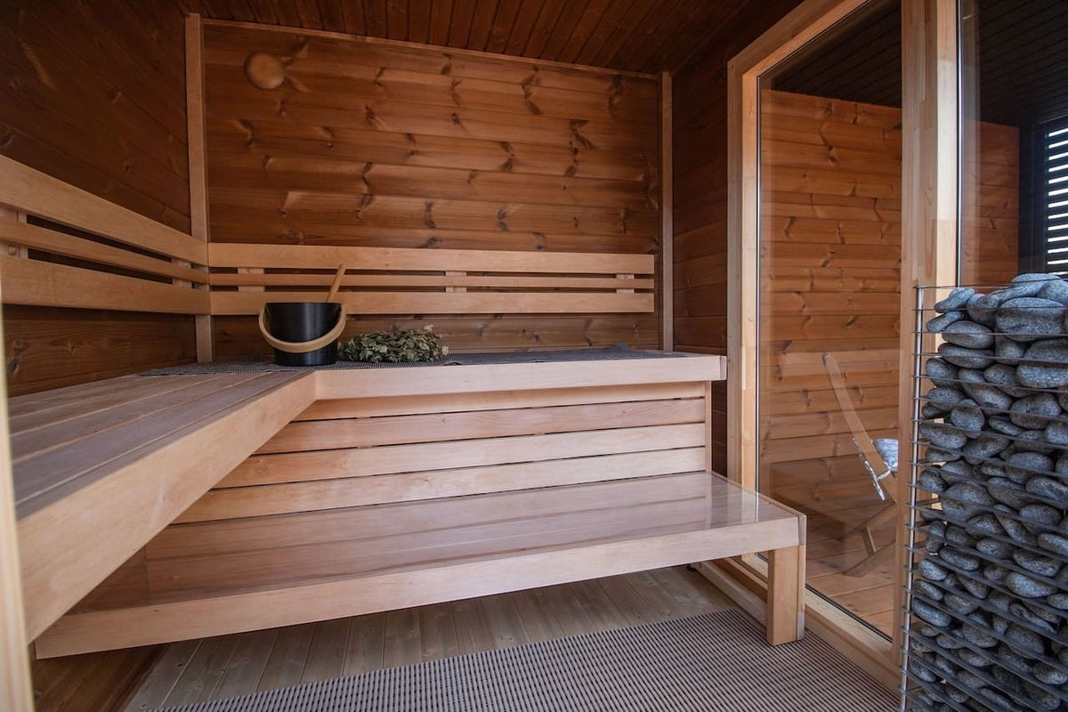 Leil® Patio S Plus 4 Person Outdoor Sauna