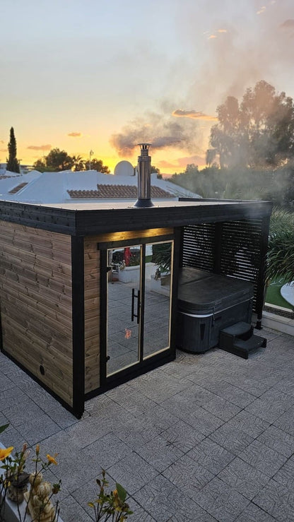 Leil® Patio S Plus 4 Person Outdoor Sauna