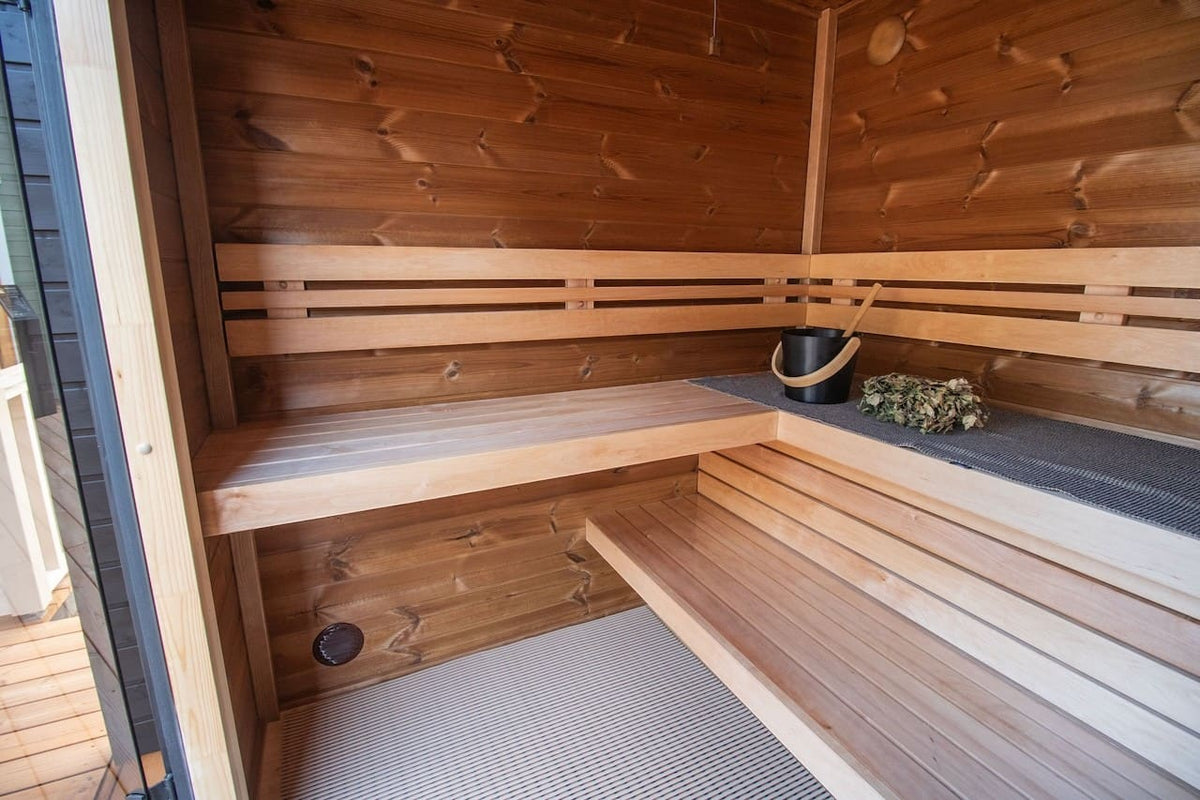 Leil® Patio S Plus 4 Person Outdoor Sauna