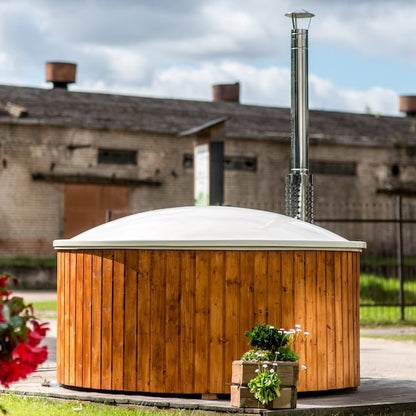 Viking Industrier Wood Burning 6 Person Hot Tub with Integrated Heater